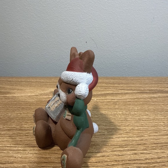 Ceramic Christmas Rabbits Baking - Picture 3 of 8